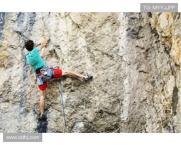 南京攀岩队耐力之争引发热议攀岩运动的未来发展与挑战