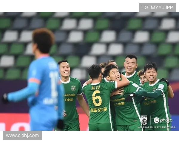 杭州足球队速度领跑最新足球速度TOP10榜单分析与解读